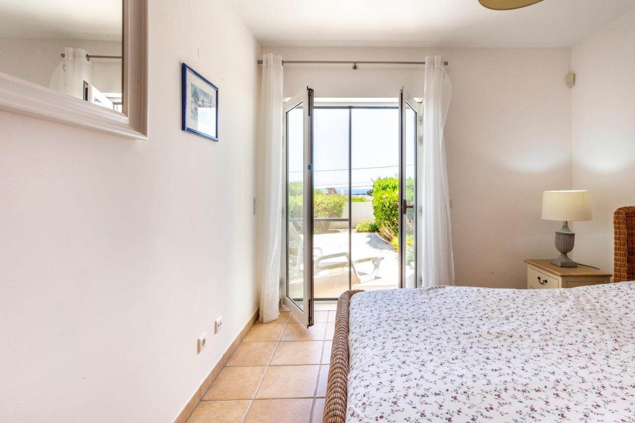 דירות לאגוּ‏ש Cozy & Luxurious Getaway - 3 Decks Oceanview & Pool - Sao Jose מראה חיצוני תמונה